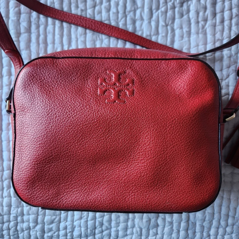 Tory Burch Red Crossbody Camera Bag - Picture 3 of 15